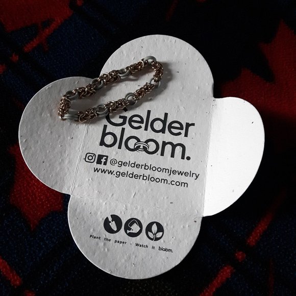 🌸 3 for $20 🌸 Gelder bloom The Byz Stretch Bracelet in Grey + Champagne - Picture 2 of 6